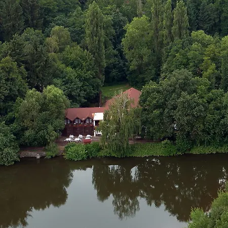 Penzion Lovecký Jívák 3*