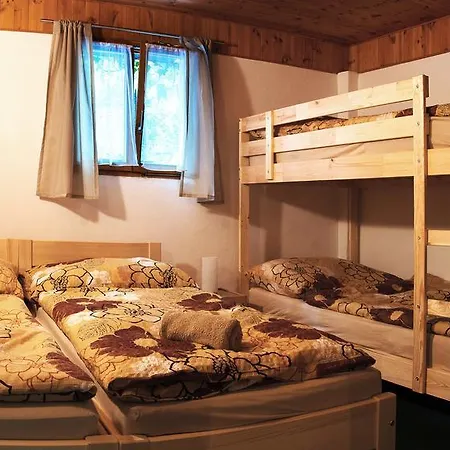 Inn Lovecky Jivak 3*